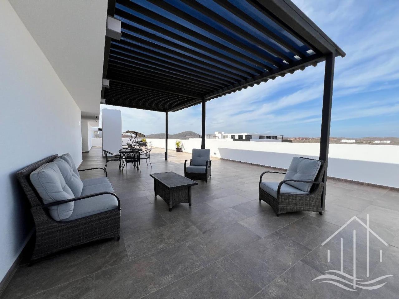 Apartment New~promo~2 Queen Beds~near Beach~poolside~sleep 6