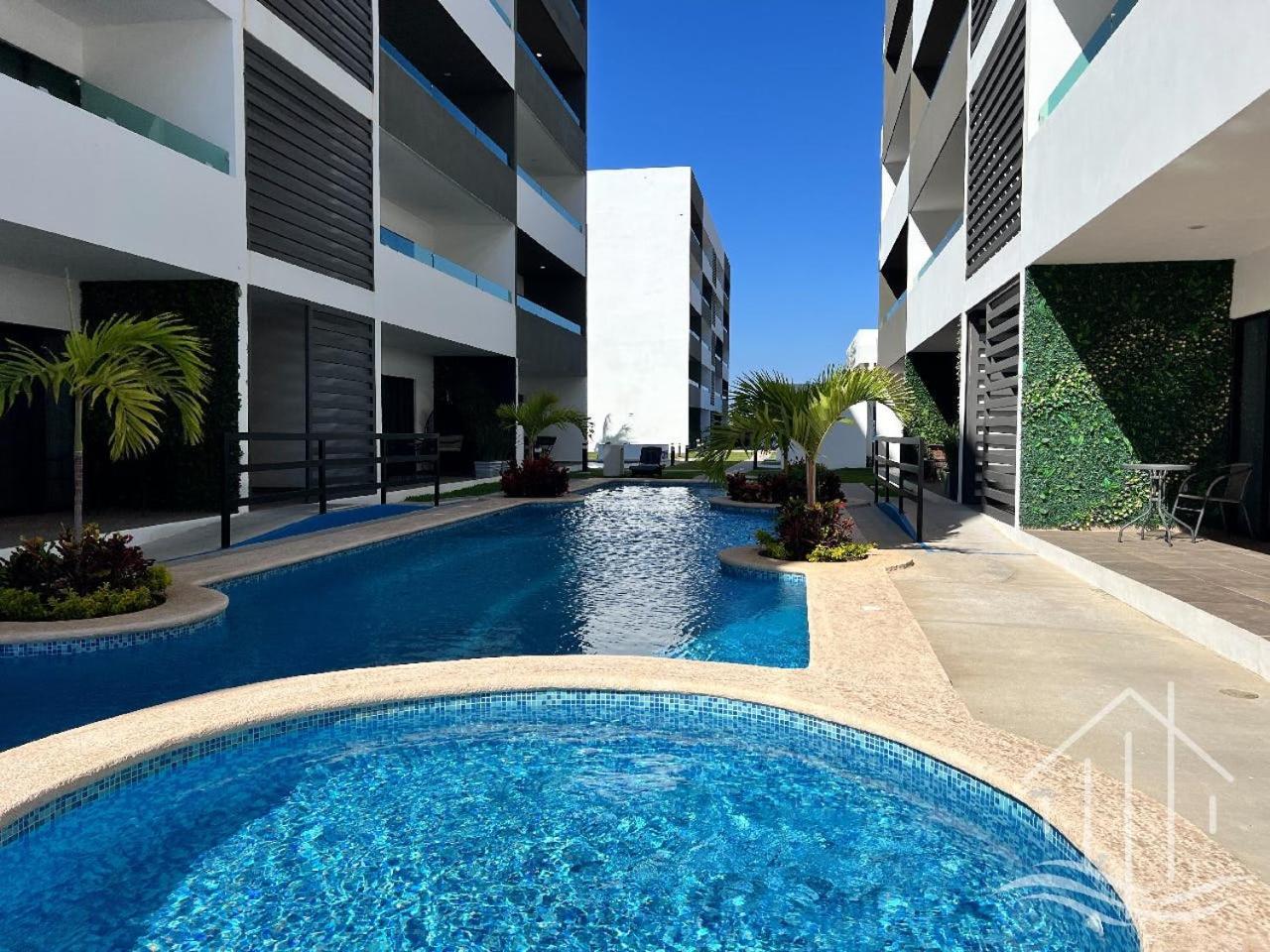 Apartment New~promo~2 Queen Beds~near Beach~poolside~sleep 6